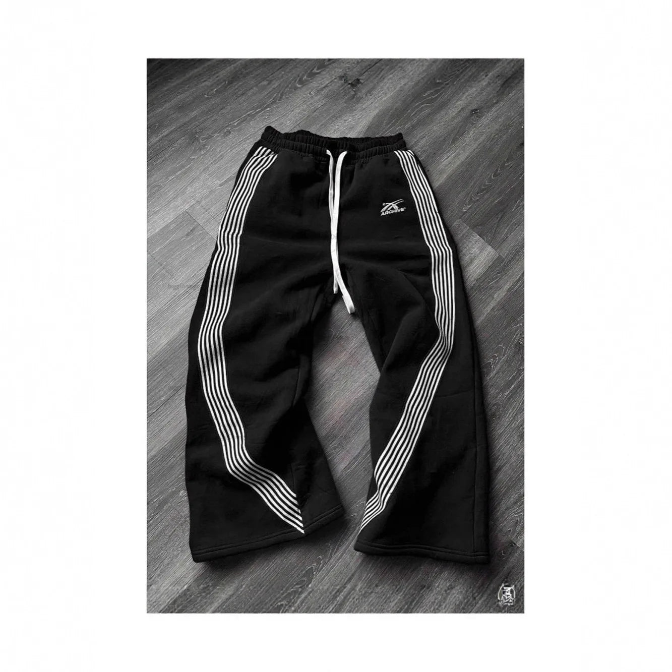 Men's Casual Striped Loose Wide Leg Pants Drawstring Straight Leg Sport Trousers Autumn Winter Fashion City Youth Polyester